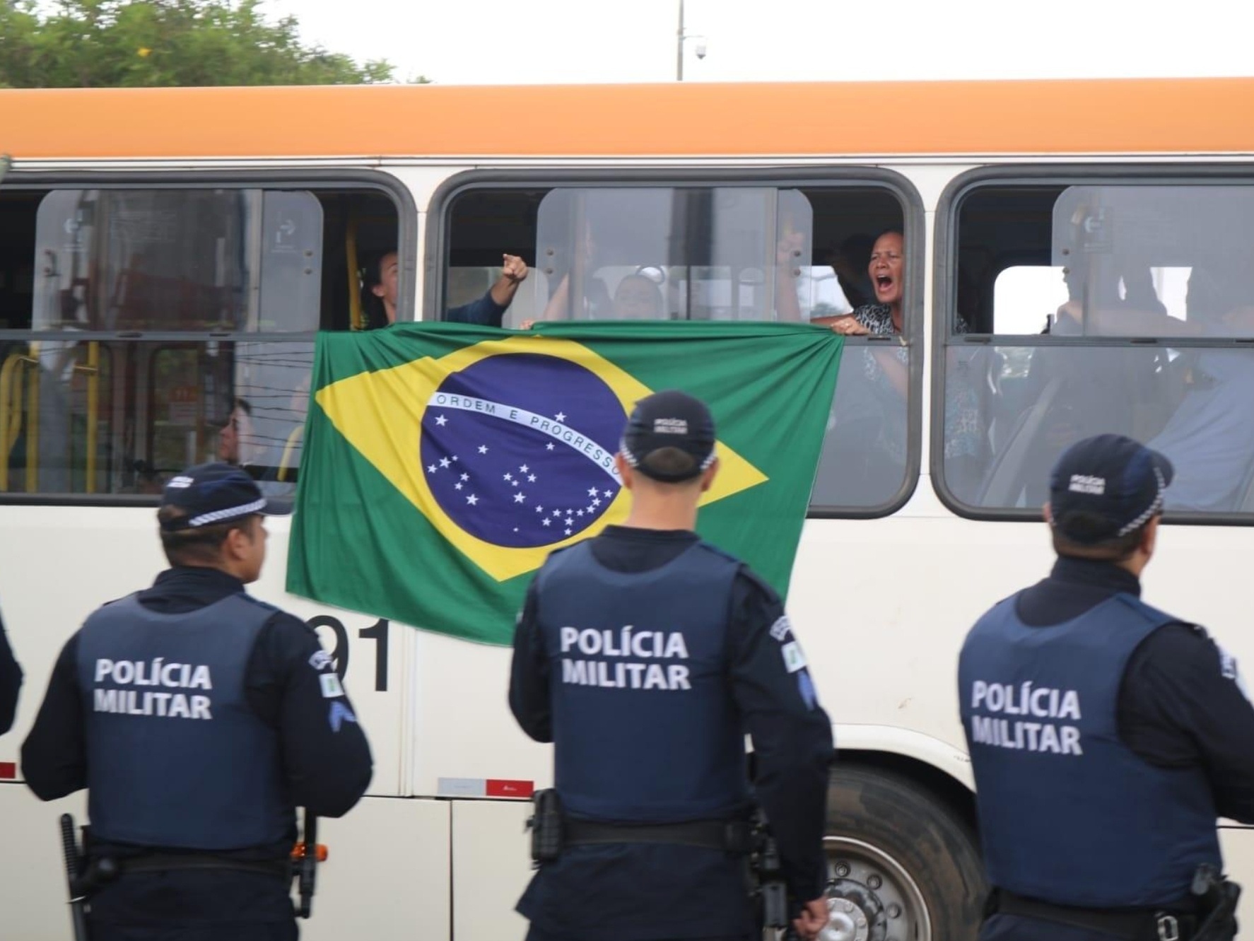 Bolsonaristas detidos estão descobrindo para que servem os direitos humanos