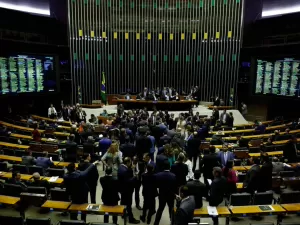 Supremo decide trocar 7 deputados eleitos em 2022 na Câmara