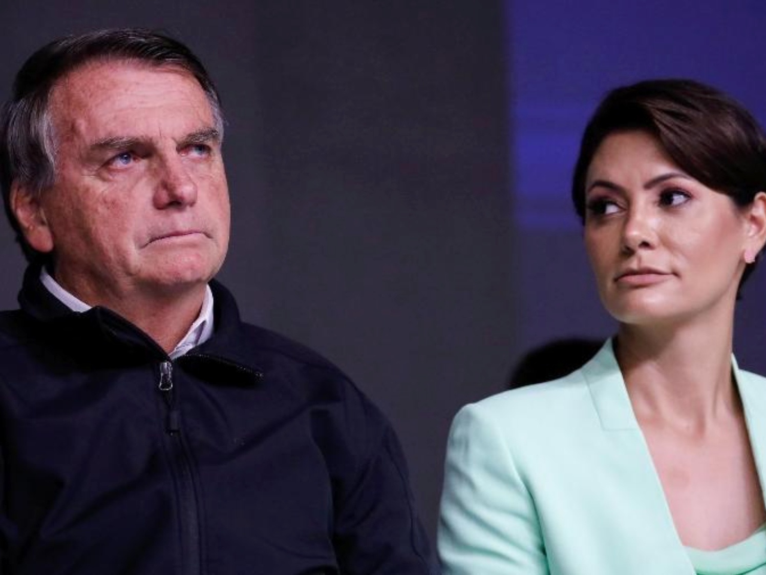 Apenas eu fui vacinada': Michelle Bolsonaro diz que seu celular não foi  apreendido em operação da PF – Política – CartaCapital