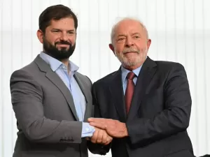Maduro é sujeito oculto da reunião de Lula com Boric