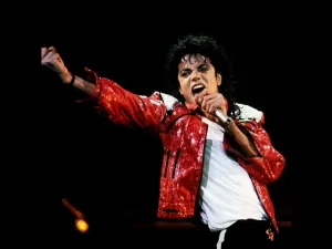 Músicas inéditas de Michael Jackson são encontradas em depósito nos EUA