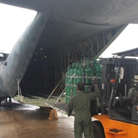 Forças Armadas levam cilindros de oxigênio para Manaus  - Divulgação/Forças Armadas