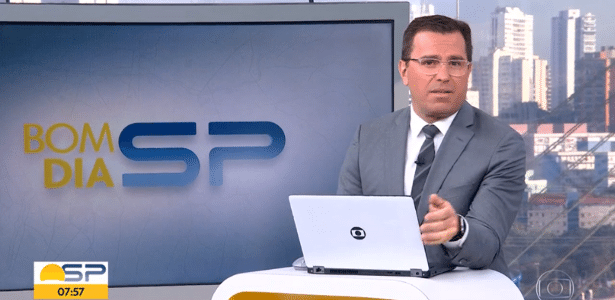 Voz de Ana Paula Araújo 'invade' telejornal e atrapalha Bocardi Voz de Ana Paula Araújo 'invade' telejornal e atrapalha Bocardi