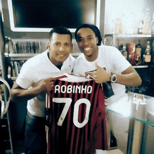'Foi orgia': amigo de Robinho dá sua versão sobre a noite do crime