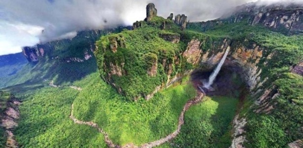 Declarado Patrimônio Mundial da Natureza pela UNESCO, o Parque Nacional de Canaima é formado basicamente pela Floresta Amazônica e fica na Venezuela - Erik Cleves/Ecoviagem