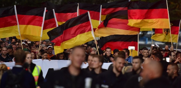 Crescimento da extrema direita assombra a Alemanha - John MACDOUGALL / AFP