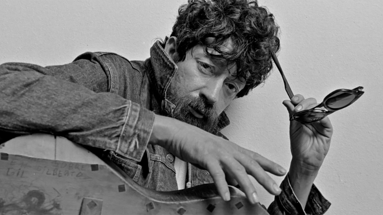 Raul Seixas morreu sem imóveis e dinheiro para deixar em herança