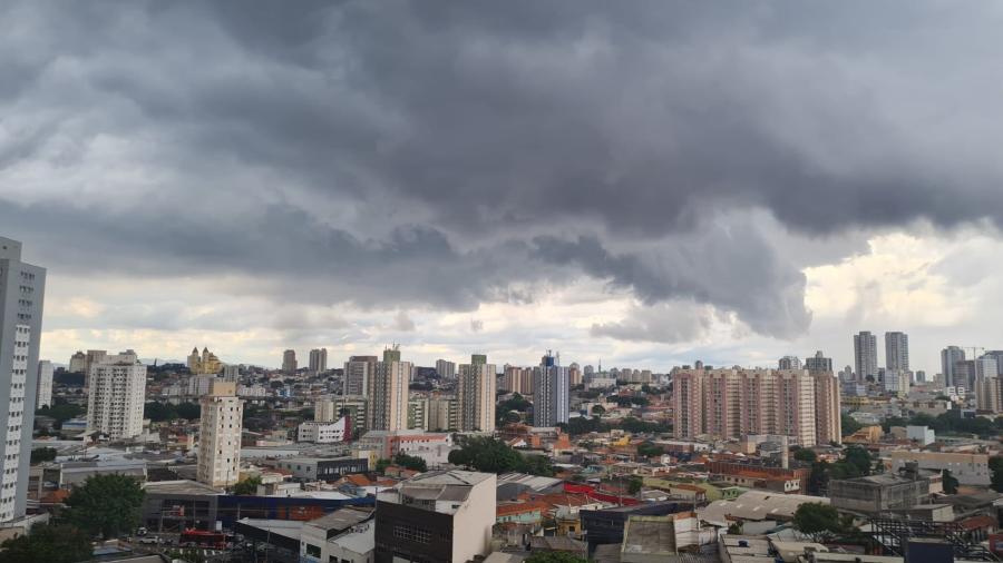 Estados do Sudeste devem ter nuvens e pancadas de chuva até sábado - Bia Pedrosa/Monono