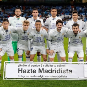 Clubes entram em campo pelo mundo com homenagens à Chapecoense - Ángel Martinez/Real Madrid