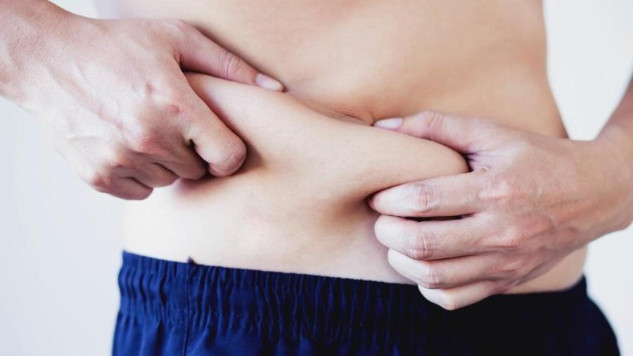 Pacientes com obesidade abdominal tiveram resultados significativamente maiores (média 9) em comparação com aqueles sem obesidade abdominal (média 6) - iStock