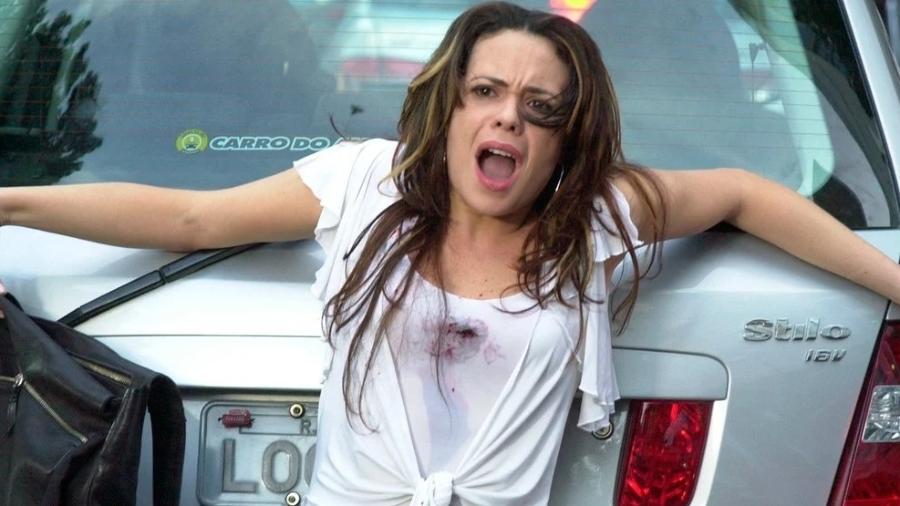 Fernanda (Vanessa Gerbelli) morre em cena violenta e trágica de "Mulheres Apaixonadas"
