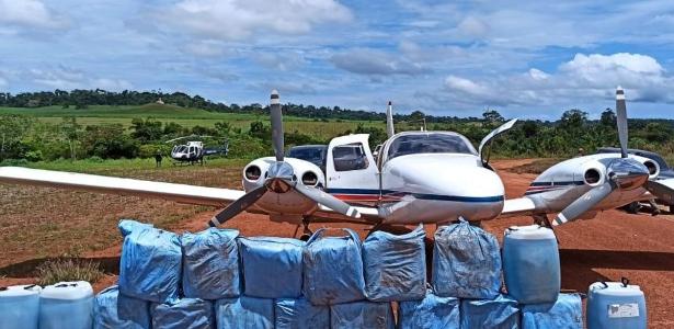 Avião apreendido com cocaína pela PF em Cacoal (RO), em 23 de setembro