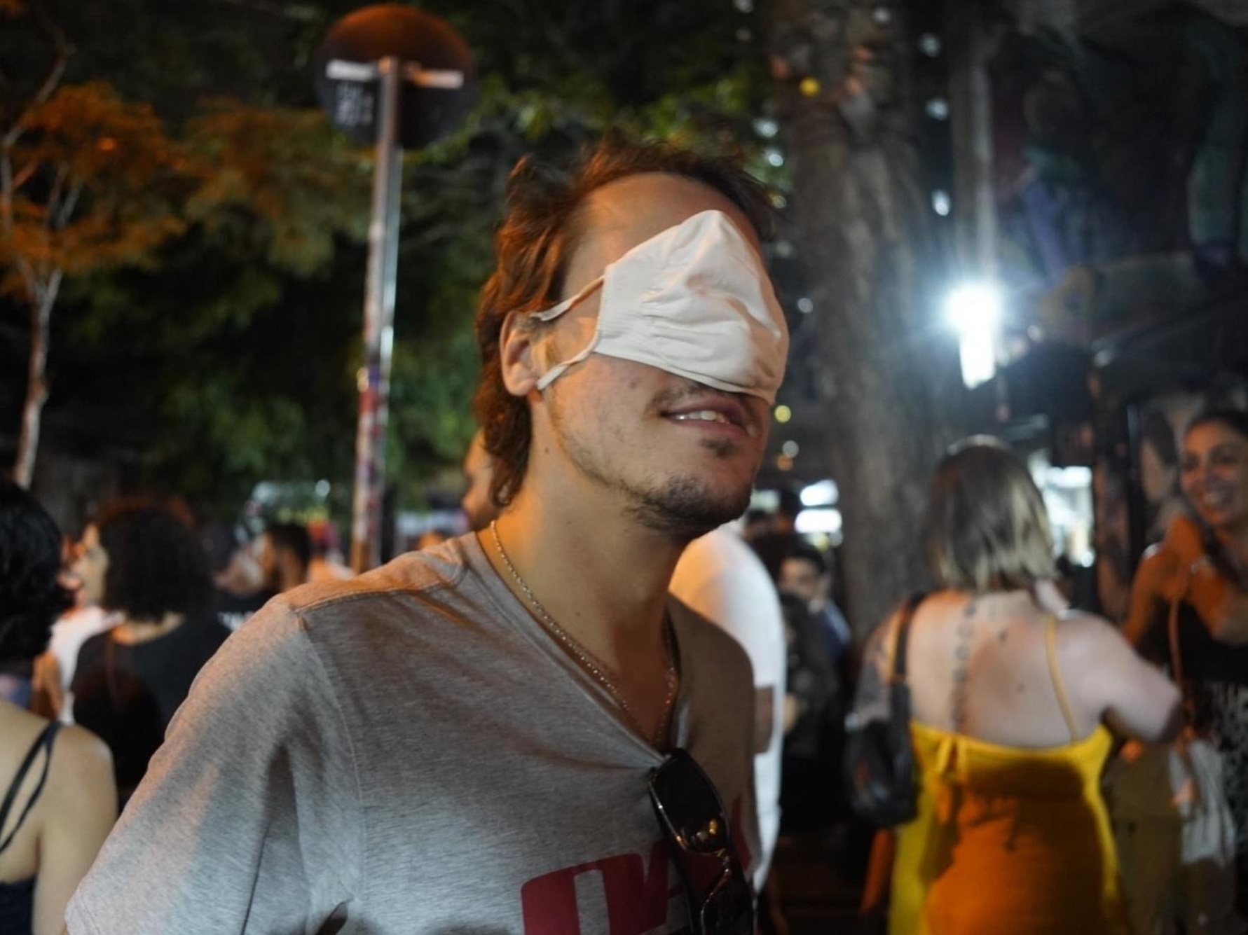 Cientistas pedem restrições e toque de recolher para frear covid no Brasil