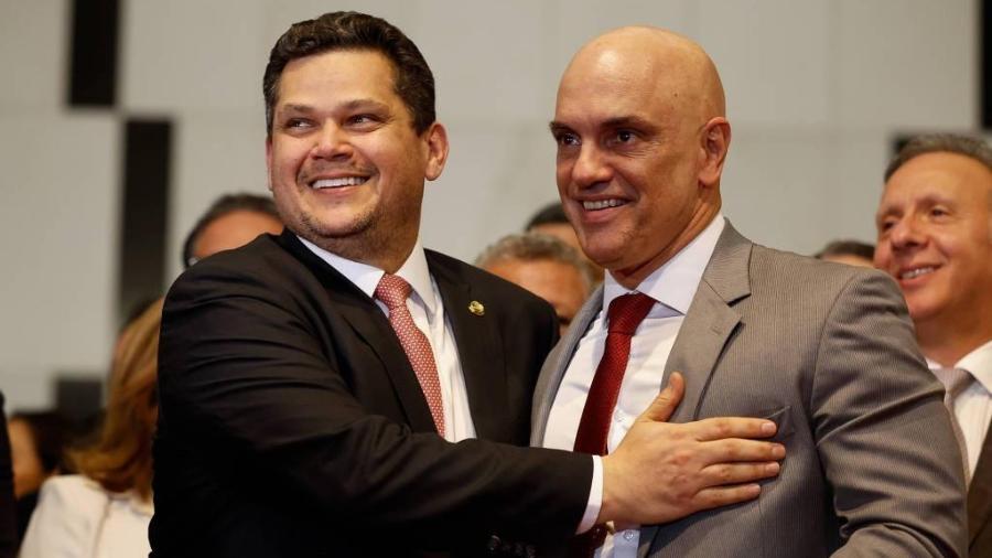 O ministro do STF Alexandre de Moraes e o presidente do Senado, Davi Alcolumbre