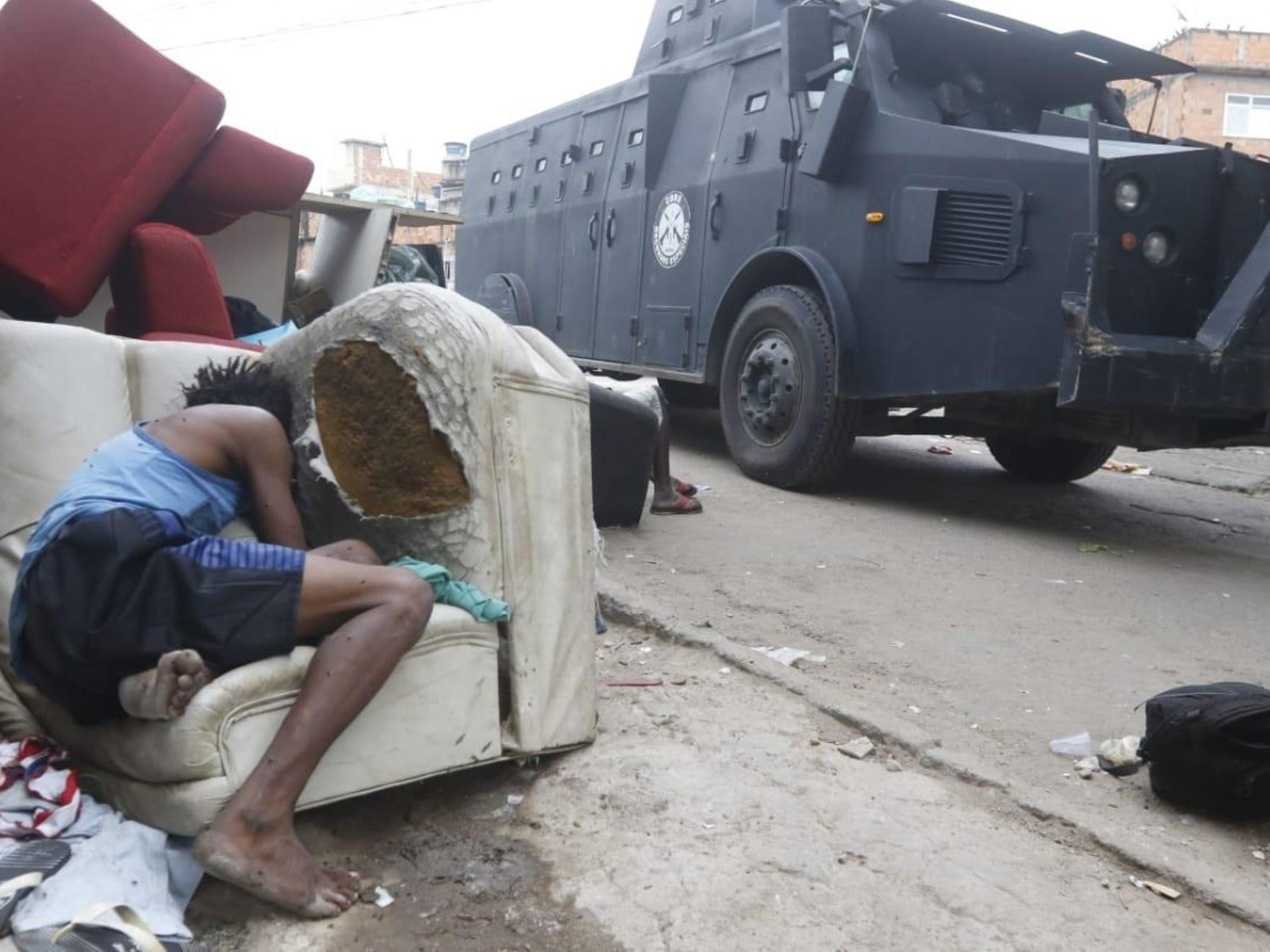 Jacarezinho: Testemunha contradiz policiais sobre socorro a mortos