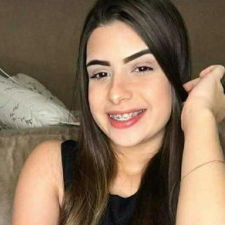 Thalya Hellen Moreira, de SP, foi morta aos 16 anos pelo ex Thayan Alves, 24, que não aceitou o fim do namoro - Arquivo pessoal