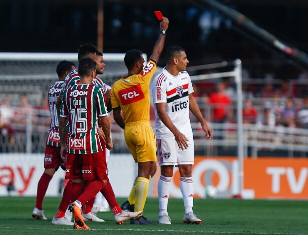 Gabigol, Bruno Henrique e Dedé têm vontade de jogar no Flamengo