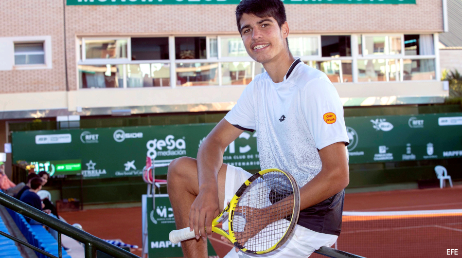 Carlos Alcaraz é novo fenômeno da mídia e do tênis internacional