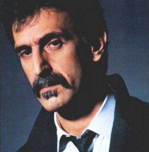 Frank Zappa é um dos destaques desta edição (FOTO: DIVULGAÇÃO)