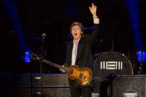 Paul McCartney, no show do dia 26, em São Paulo (Foto: Marcos Hermes/Divulgação)