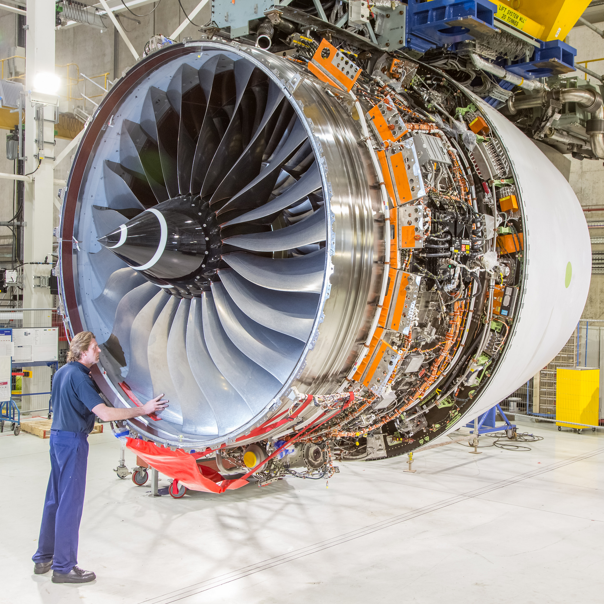 Двигатели технология. Двигатели Rolls-Royce Trent XWB. Rolls Royce Trent XWB. Rolls-Royce Trent XWB-97. A350 Rolls-Royce Trent XWB.