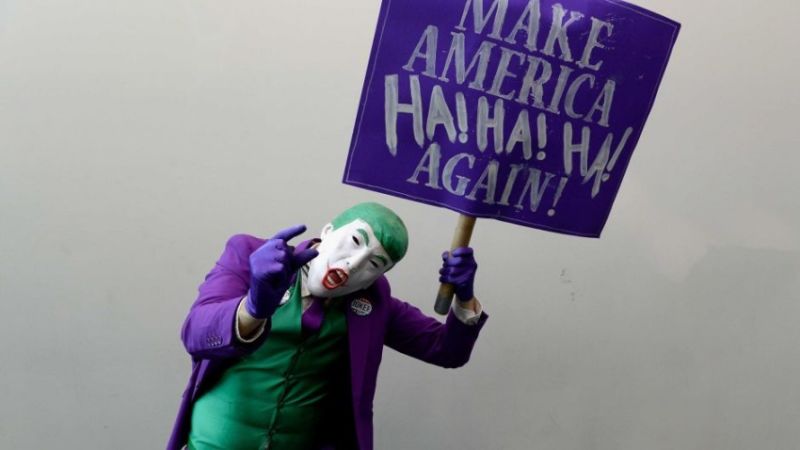 Mark Hamill anuncia o seu fim como a voz do Joker