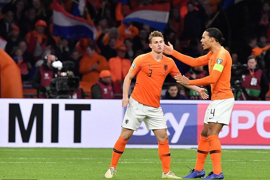 VAN DIJK E DE LIGT SÃO A MELHOR DUPLA DA ZAGA DO MUNDO ? 