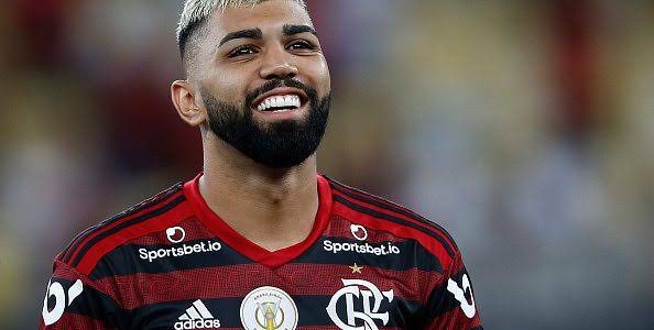 Qual é o time ideal europeu para eles? | Blog do Rafael Reis faz sugestões como o Sevilla para Dudu