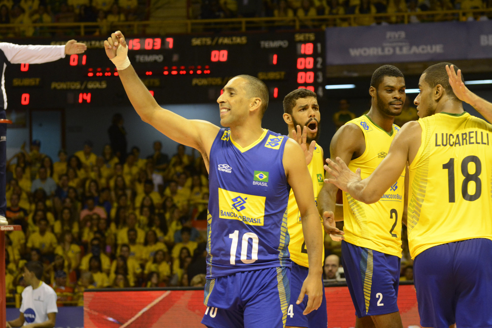 Maior líbero de todos os tempos, Serginho dá adeus ao vôlei com quatro  medalhas olímpicas no currículo