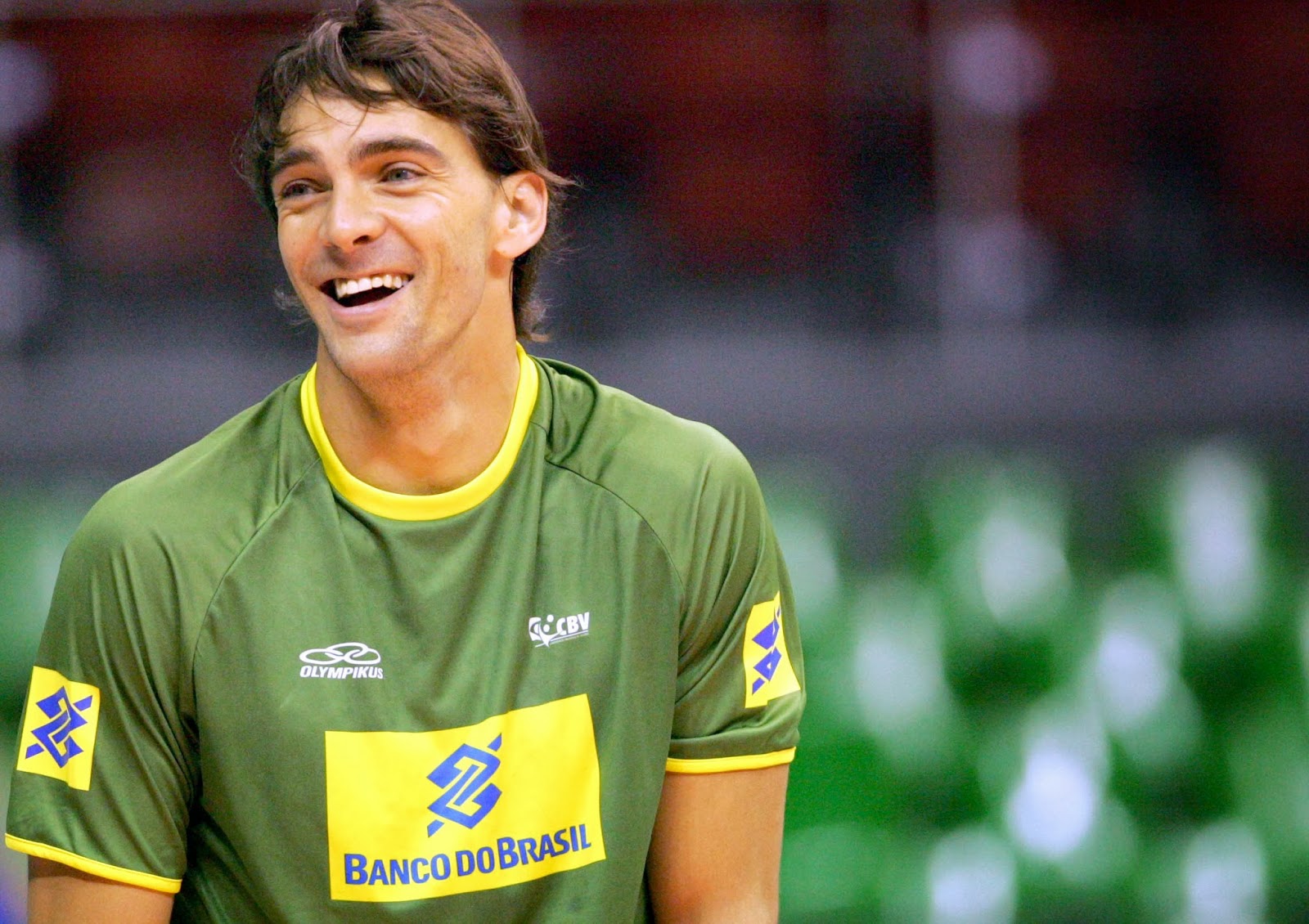 Padrinho da FDEPR, Giba é eleito melhor jogador de vôlei brasileiro de todos  os tempos