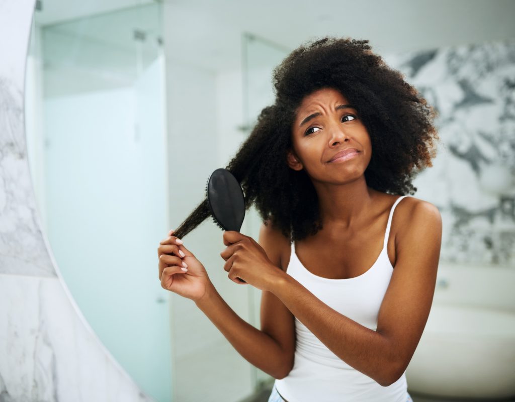 Seis passos para deixar seu cabelo cacheado ainda mais bonito