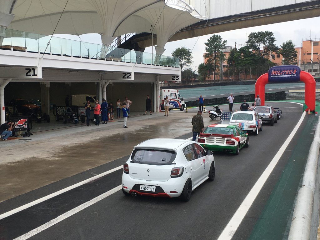 500 km de Interlagos: Fusca envenenado, carros de série e protótipos