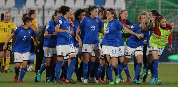 No mesmo dia de título italiano, Juve é campeã também no futebol feminino -  20/04/2019 - UOL Esporte