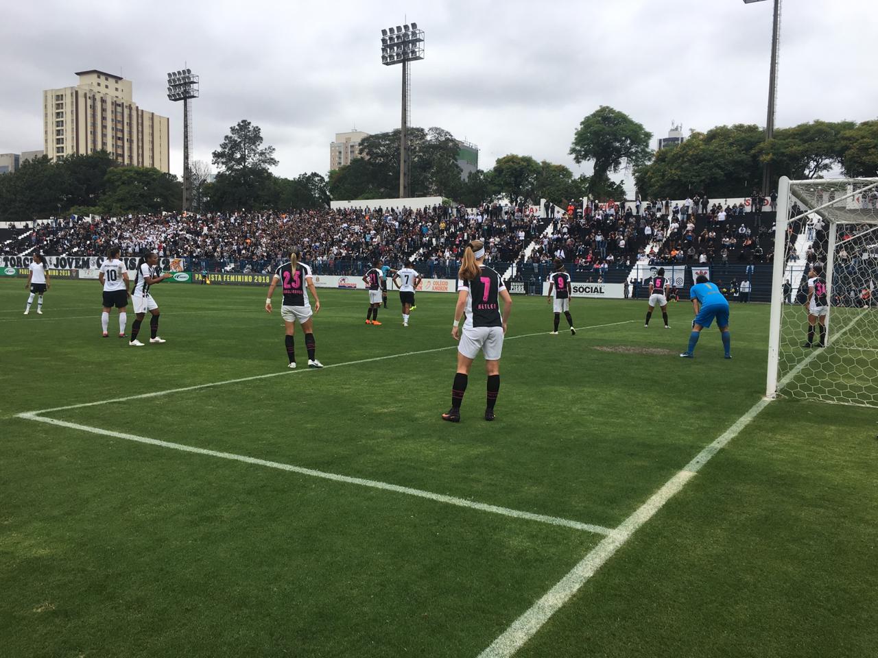 Ketlen (#17 Santos) and Katiuscia (#2 Corinthians) during the Campeonato  Paulista Feminino football match between Corinthians x Santos at Parque Sao  Jorge in Sao Paulo, Brazil. Richard Callis/SPP Credit: SPP Sport Press