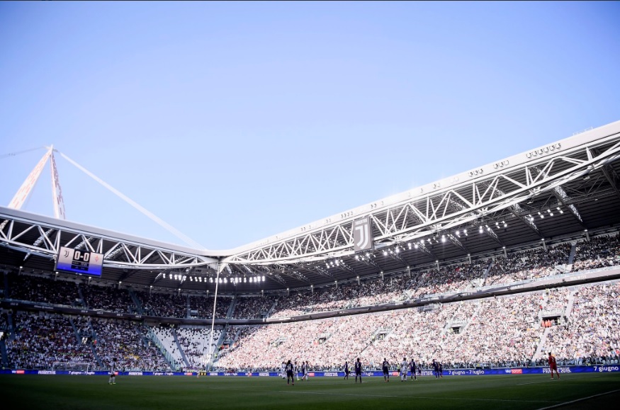 Futebol feminino lota estádio também na Itália com recorde para a Juventus