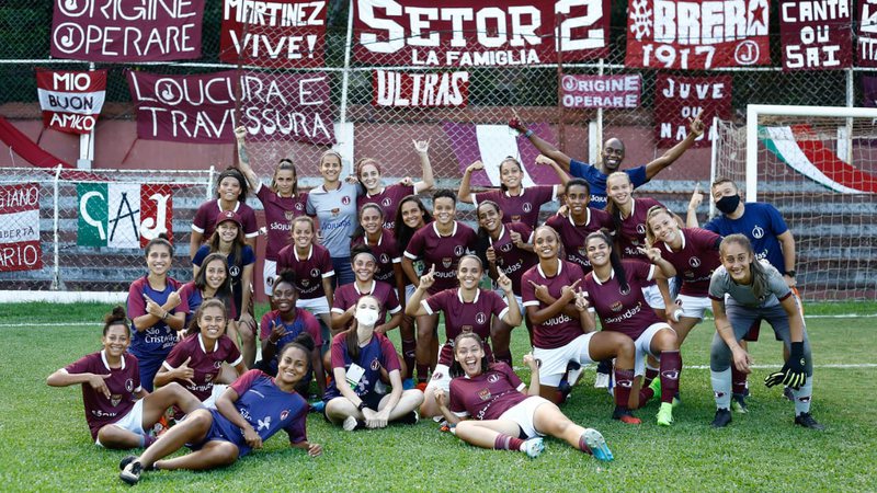 Meninas do Futebol Feminino venceram o Juventus por 4 a 0