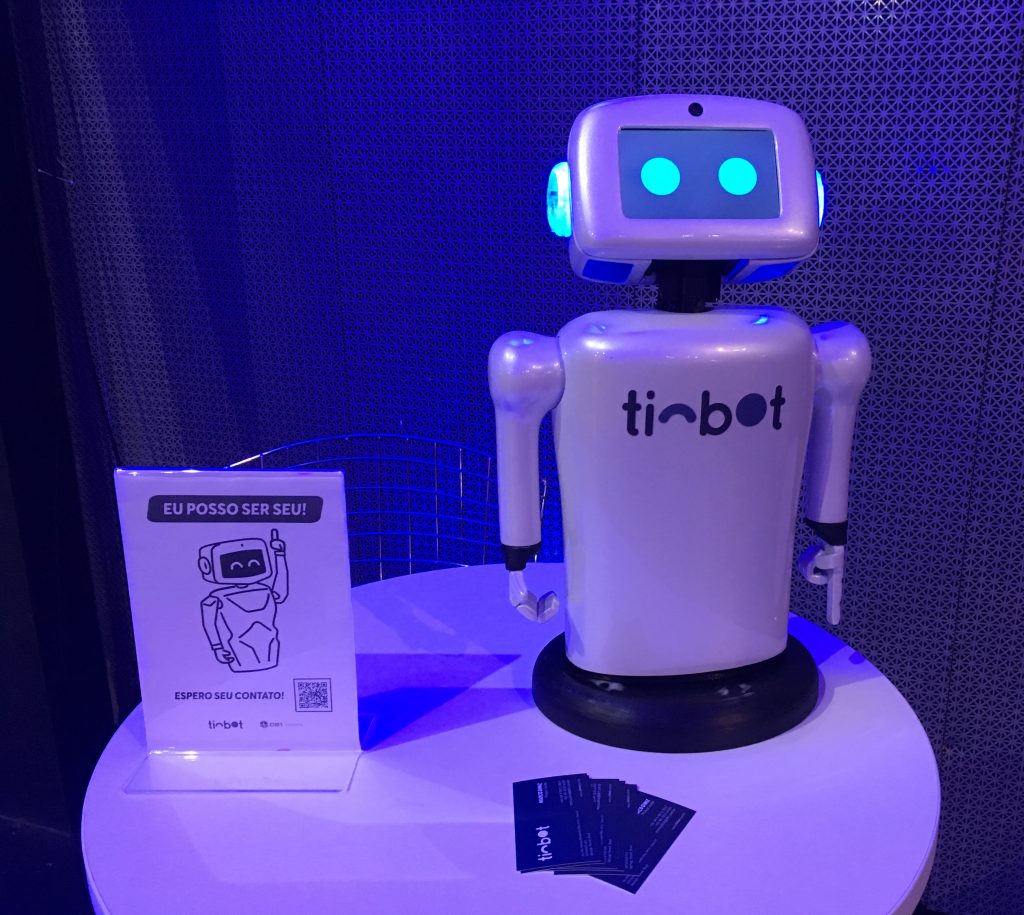 Tinbot Robótica  Conheça o robô brasileiro