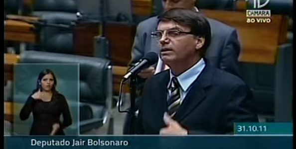 Bolsonaro no Einstein nos custa R$ 400 mil; em 2011, ele queria Lula no SUS