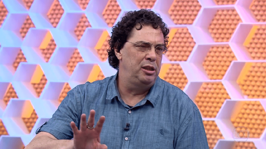 Casão vê risco de queda ao Corinthians e projeta SP no patamar do Palmeiras 