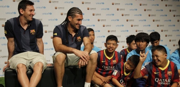 Messi e Pinto. Ex-goleiro espanhol defendeu o Barça por seis temporadas