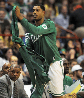 Jogador de basquete Fab Melo é encontrado morto em Juiz de Fora