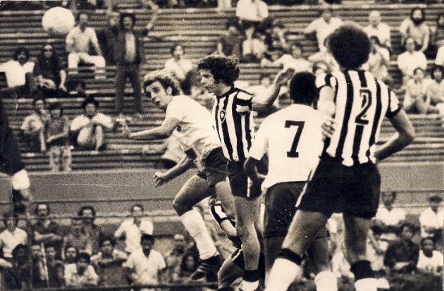 Atacante Lance brilhou no Corinthians dos anos 70
