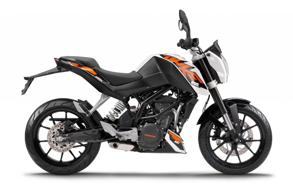 ktm-200-duke-estudio