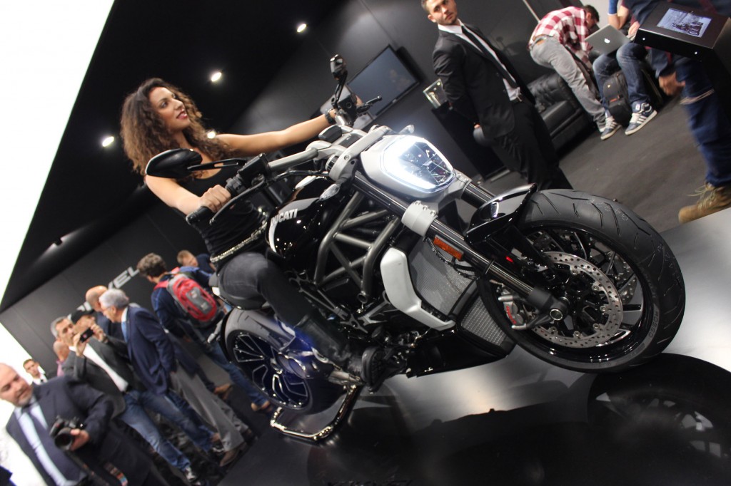 487ESPECIAL_DUCATI_XDIAVEL