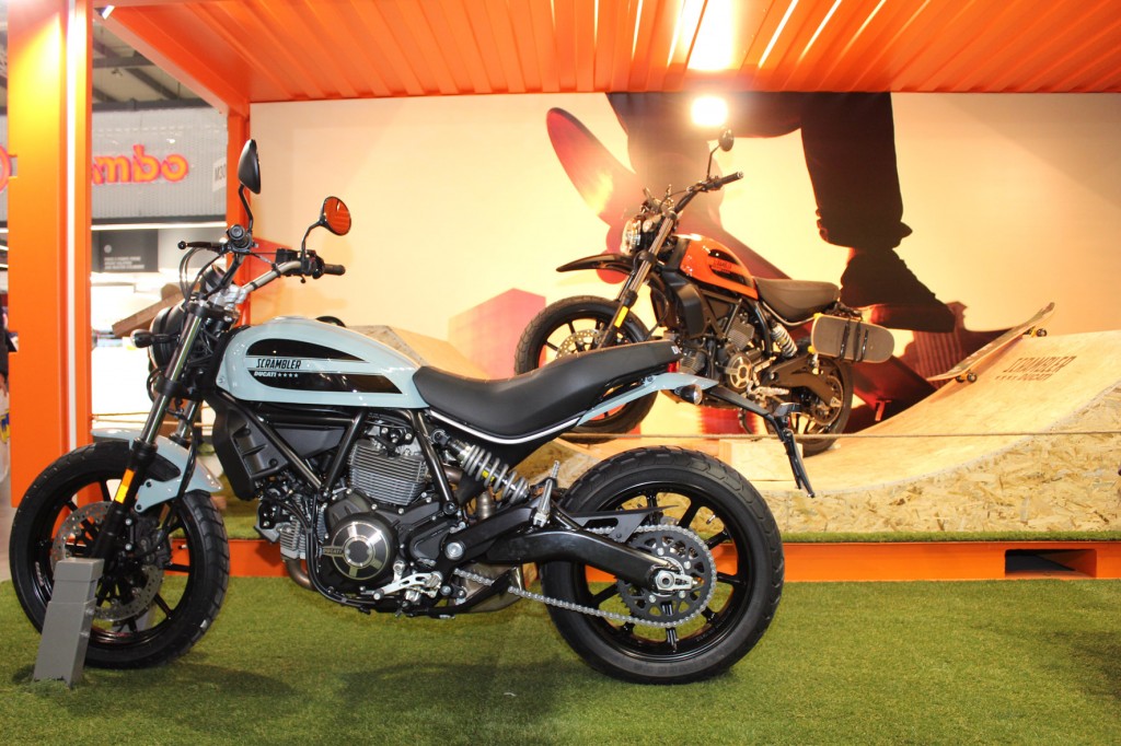 487ESPECIAL_SCRAMBLER_SIXTY2