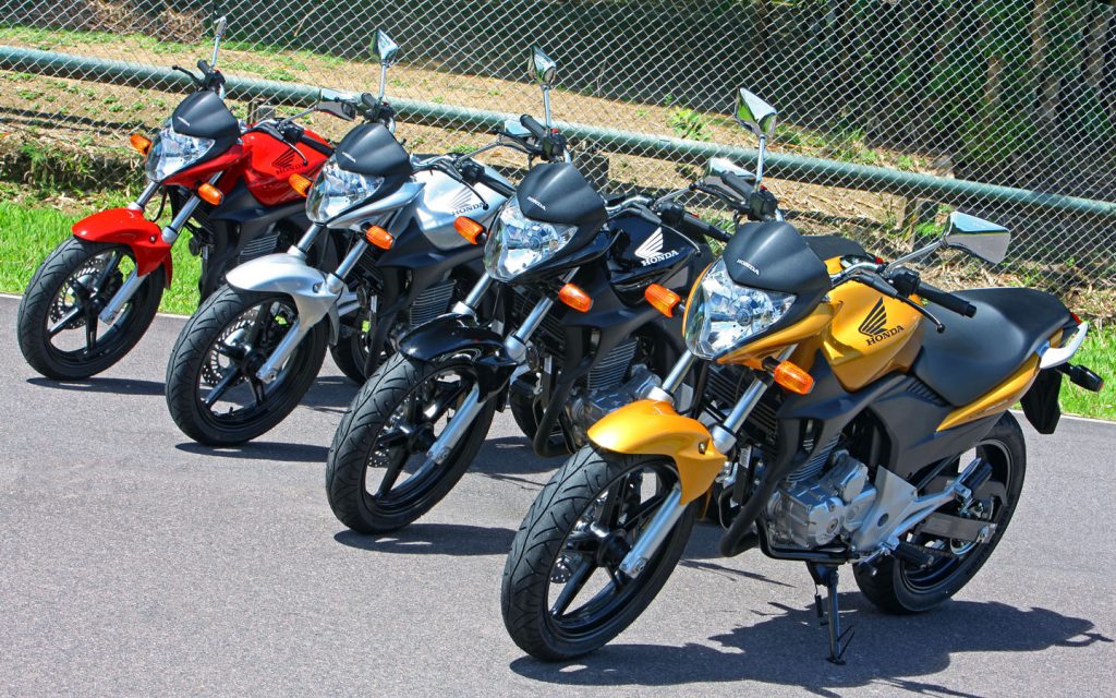 CB 300: nova opção que chegou ao mercado em 2009