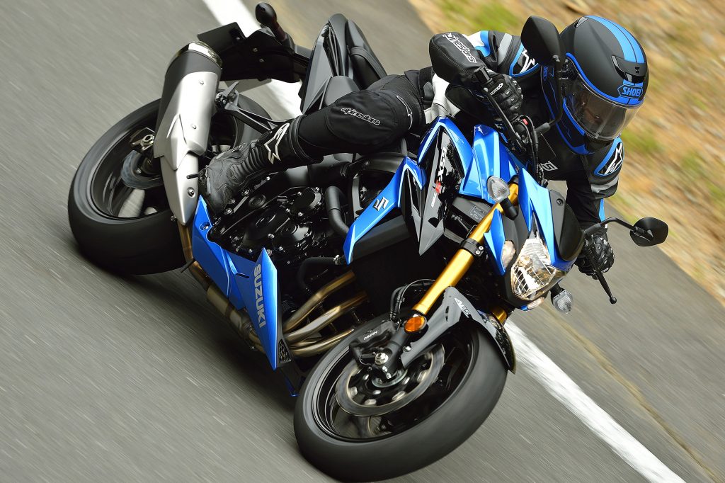 Mundo das motocicletas - Página 11 587MUNDOMOTO_Suzuki_GSXS_750_10-1024x682
