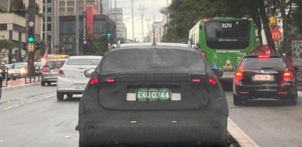 Camuflado | Nivus, novo SUV da Volkswagen flagrado na avenida Paulista