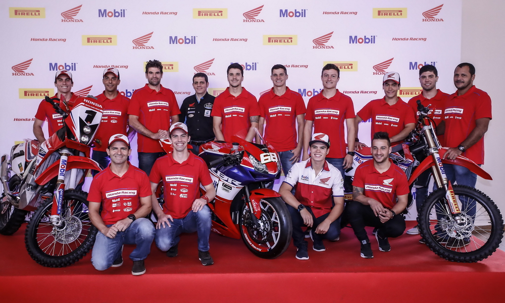 Pilotos da equipe Honda Racing dão dicas para fazer trilhas de