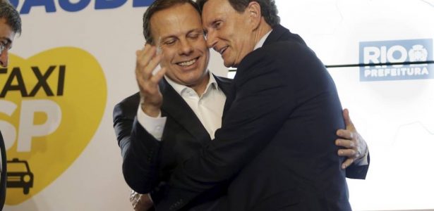 Justiça determina que Doria devolva cartilhas a estudantes da rede pública